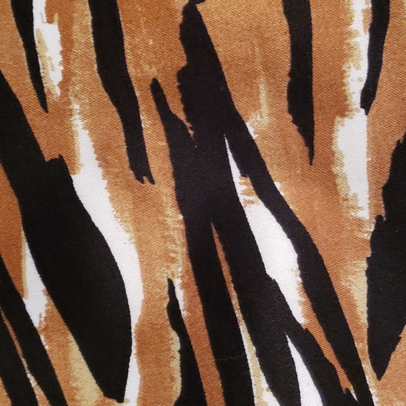 Super Sexy Skirt! Size 12 - Picture 6 of 6